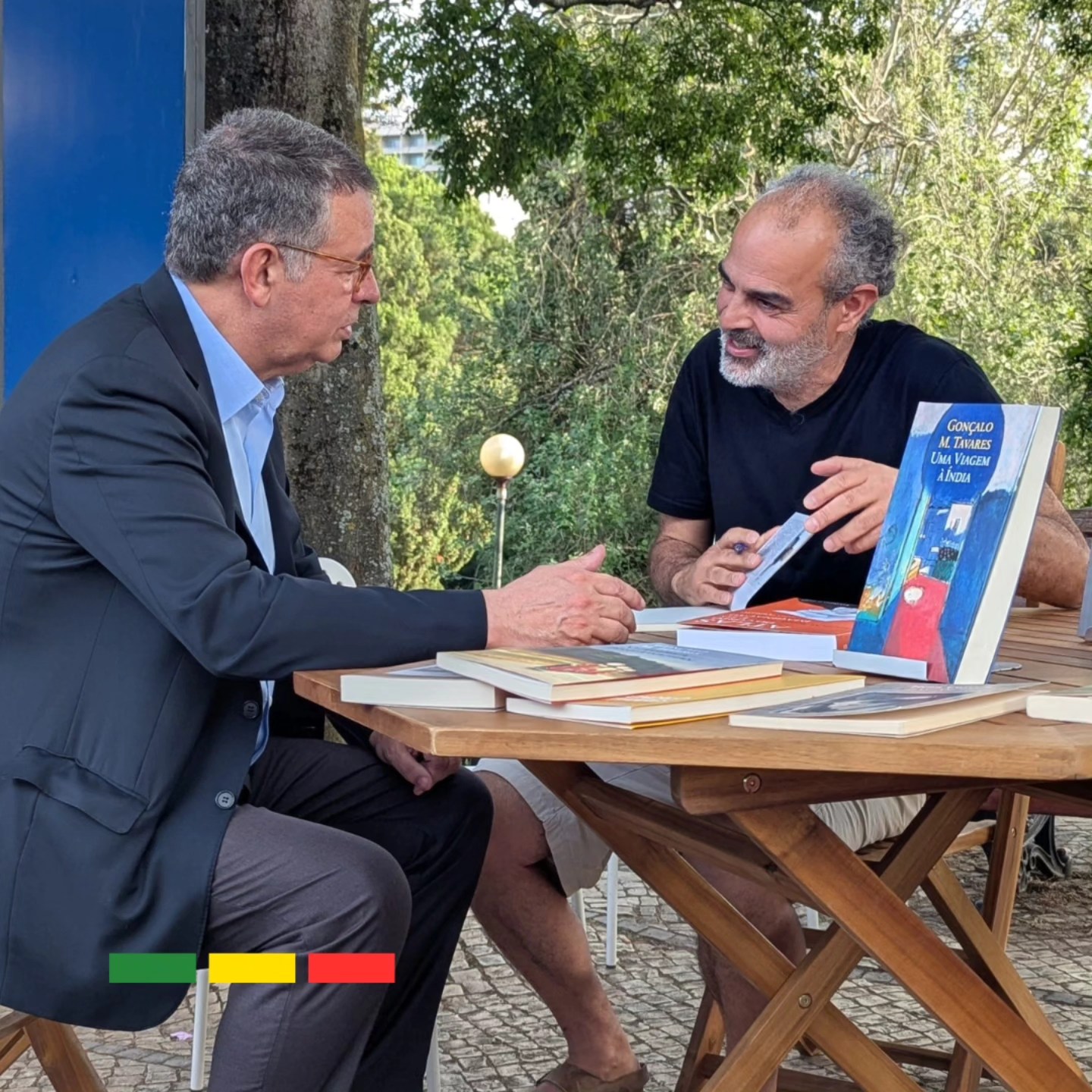 Seguro, feira do Livro.